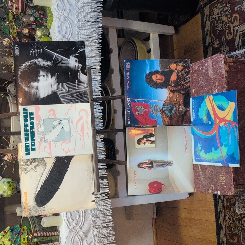 Led Zeppelin Authentic Vintage Vinyl Record's&Music Guitar Book